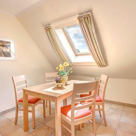 Villa Zum Ostseestern, App 2 เฮริงสดอร์ฟ ภายนอก รูปภาพ